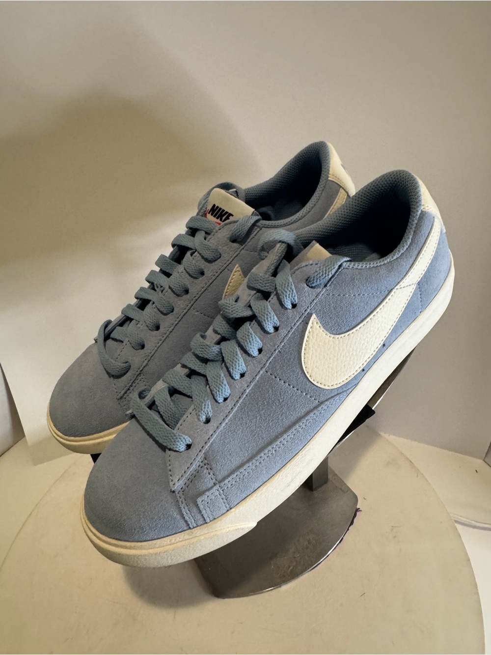 Nike Blazer Light Blue Suede Sneakers
Women’s size 9 new - Picture 3 of 10